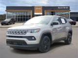 Used 2022 Jeep Compass Latitude image 2