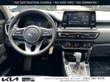 Used 2021 Kia Seltos LX image 2
