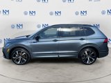 Certified 2024 Volkswagen Tiguan SE R-Line image 2