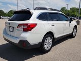 Used 2019 Subaru Outback 2.5i Premium image 3