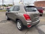 Used 2022 Chevrolet Trax LS w/ Tint and Cruise Package image 5