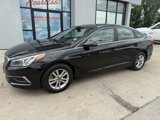 Used 2016 Hyundai Sonata SE image 2