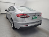 Used 2020 Ford Fusion SE image 6