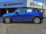 Used 2019 MINI Cooper 4-Door Hardtop image 2