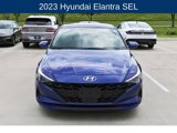Used 2023 Hyundai Elantra SEL w/ Convenience Package image 2