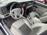 Used 2010 Jeep Commander Limited image 3