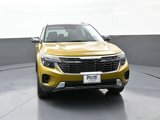 Certified 2024 Kia Seltos S image 2