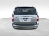 Used 2016 Chrysler Town & Country Touring w/ Driver Convenience Group image 4