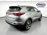 Used 2020 Kia Sportage LX image 2