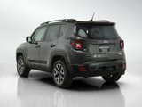 Used 2017 Jeep Renegade Latitude w/ Popular Equipment Group image 3