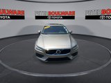 Used 2020 Volvo S60 T5 Momentum image 4