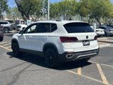 Used 2022 Volkswagen Taos SE image 3