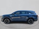 Used 2025 Kia Sorento SX image 2