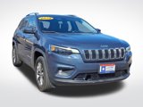 Used 2019 Jeep Cherokee Latitude Plus w/ Comfort/Convenience Group image 2