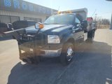 Used 2006 Ford F550 4x4 Regular Cab Super Duty image 2