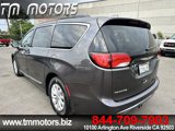 Used 2017 Chrysler Pacifica Touring-L image 4