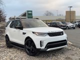 New 2025 Land Rover Discovery Dynamic SE image 3