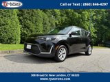 Used 2023 Kia Soul LX w/ LX Technology Package image 2