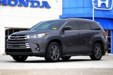 Used 2019 Toyota Highlander XLE image 1