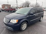 Used 2016 Chrysler Town & Country Touring w/ Driver Convenience Group image 3