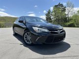 Used 2017 Toyota Camry SE image 2