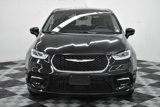 Used 2023 Chrysler Pacifica Touring-L image 3