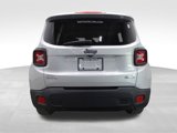 Used 2015 Jeep Renegade Latitude image 4