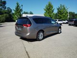 Used 2018 Chrysler Pacifica Touring-L Plus w/ Advanced Safetytec Group image 5
