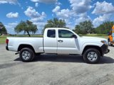Used 2022 Toyota Tacoma SR image 3