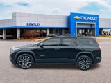 Used 2019 GMC Acadia SLT w/ Black Edition image 2