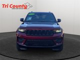 Used 2023 Jeep Grand Cherokee Altitude image 2