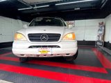 Used 2000 Mercedes-Benz ML 320 4MATIC image 3