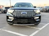 Used 2020 Ford Explorer Platinum w/ Premium Technology Package image 2