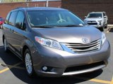 Used 2014 Toyota Sienna XLE image 4