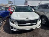 Used 2021 Kia Seltos EX image 3