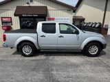 Used 2017 Nissan Frontier SV image 2