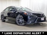 Used 2022 Toyota Camry SE image 2