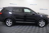 Used 2019 Ford Explorer XLT image 4