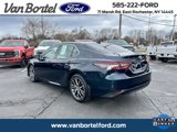 Used 2021 Toyota Camry XLE image 3