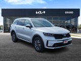 Used 2021 Kia Sorento EX image 2