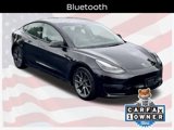 Used 2022 Tesla Model 3 Standard Range image 3