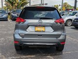 Used 2017 Nissan Rogue SV w/ SV Premium Package image 6