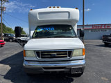 Used 2006 Ford E-450 and Econoline 450 image 2