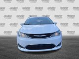 Used 2017 Chrysler Pacifica Touring-L w/ Tire & Wheel Group image 3