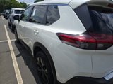 Used 2023 Nissan Rogue SV image 5