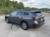 Used 2022 Subaru Outback Premium image 4