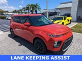 Used 2020 Kia Soul S image 2