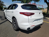 Used 2022 Alfa Romeo Stelvio Veloce image 3