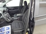 Used 2023 GMC Terrain SLE w/ Driver Convenience Package image 2