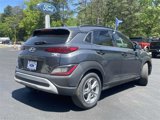 Used 2022 Hyundai Kona SEL image 3
